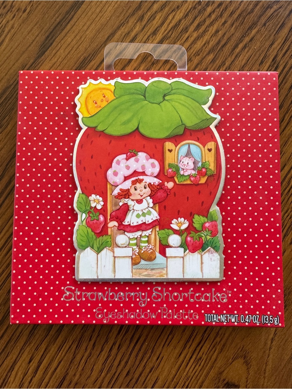 Taste Beauty STRAWBERRY SHORTCAKE - 12 Color Eyeshadow Palette w/ Mirror